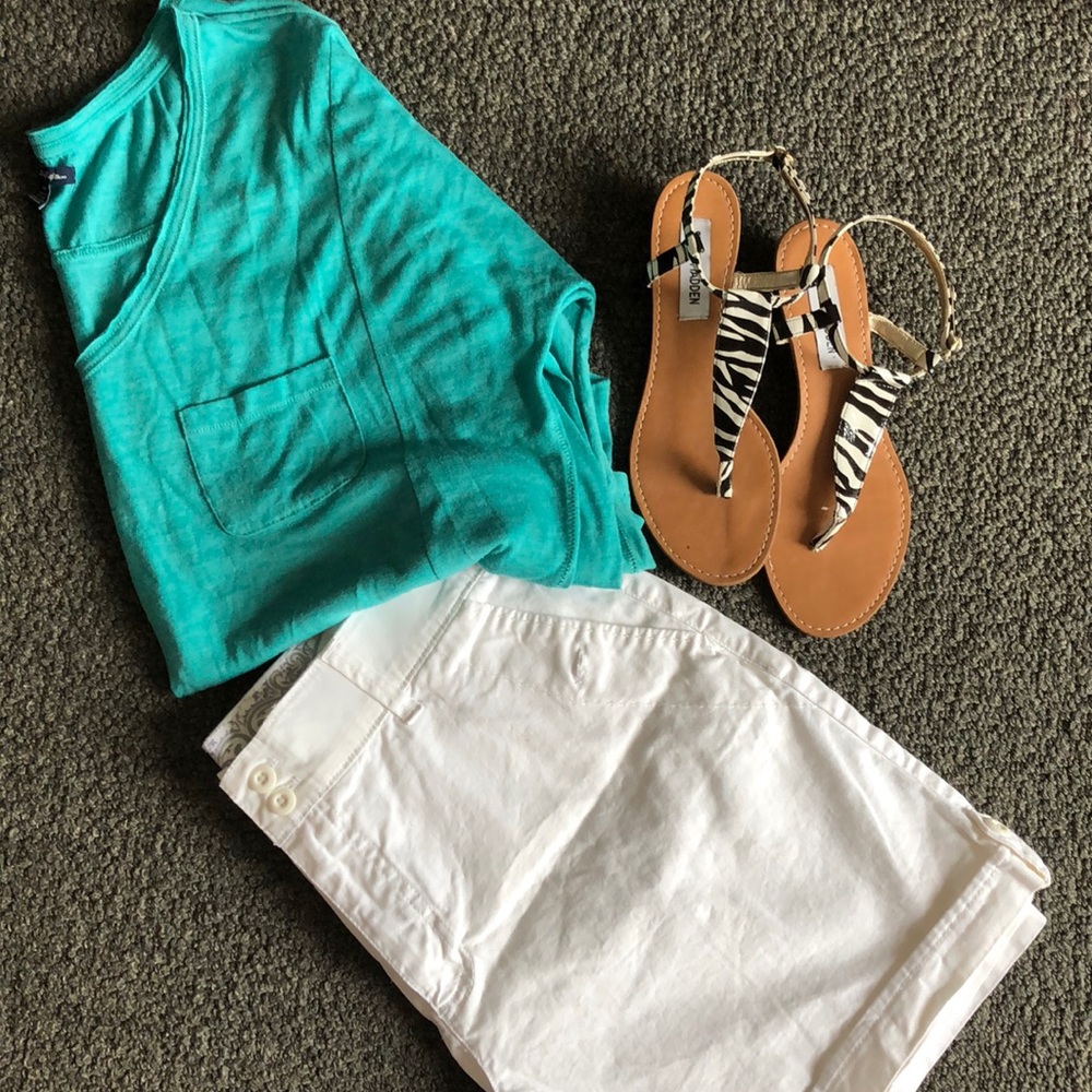 Gloria Vanderbilt White Missy Shorts